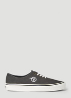 Vans - Authentic One Piece DX Sneakers in Black