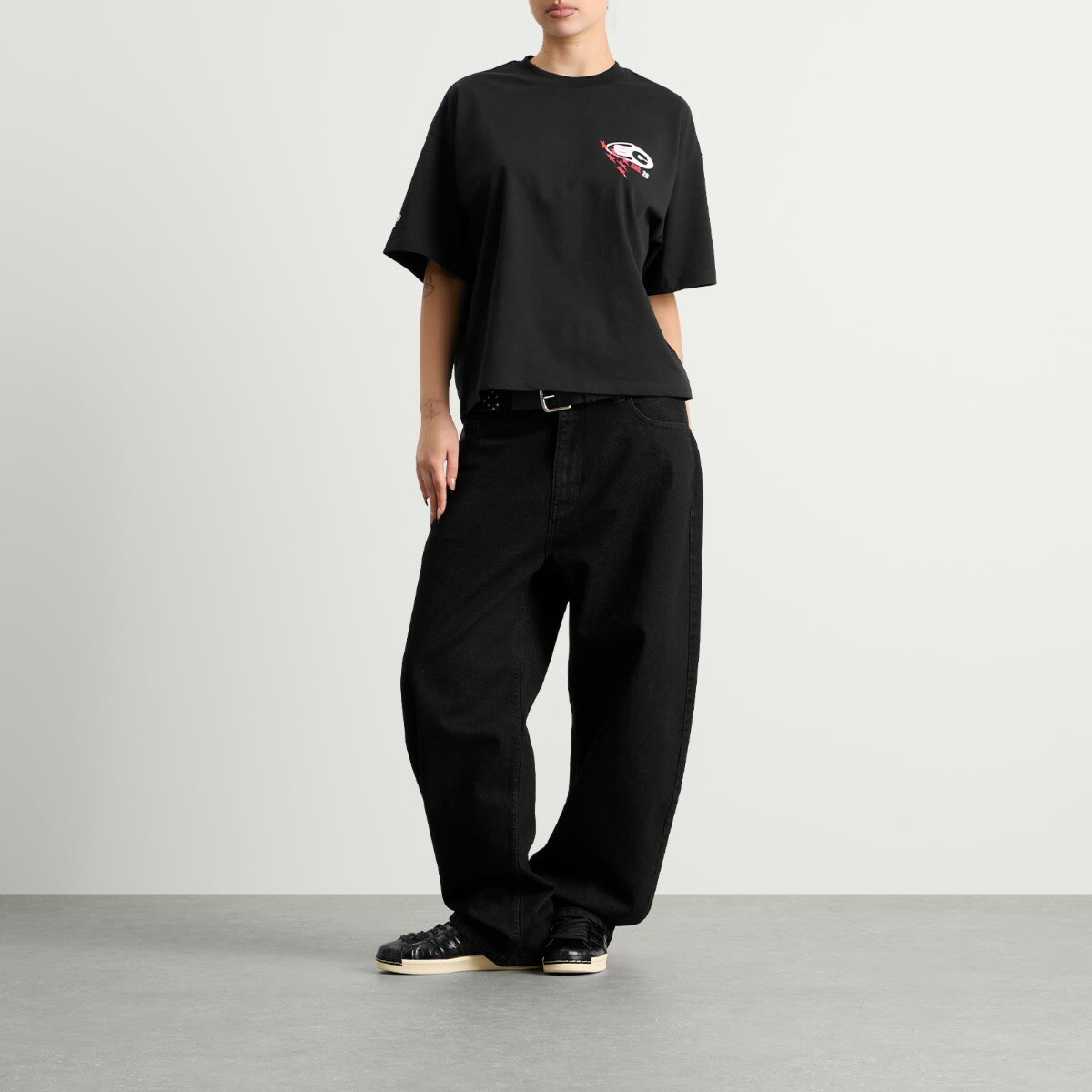 Bene Culture END x . Futbol T-Shirt in Black