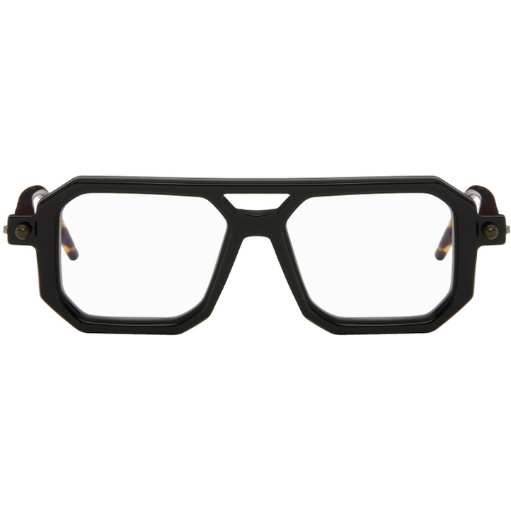 Photo: Kuboraum Black P8 Glasses