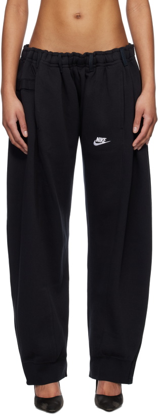 Photo: Bless Black Overjogging Jeans