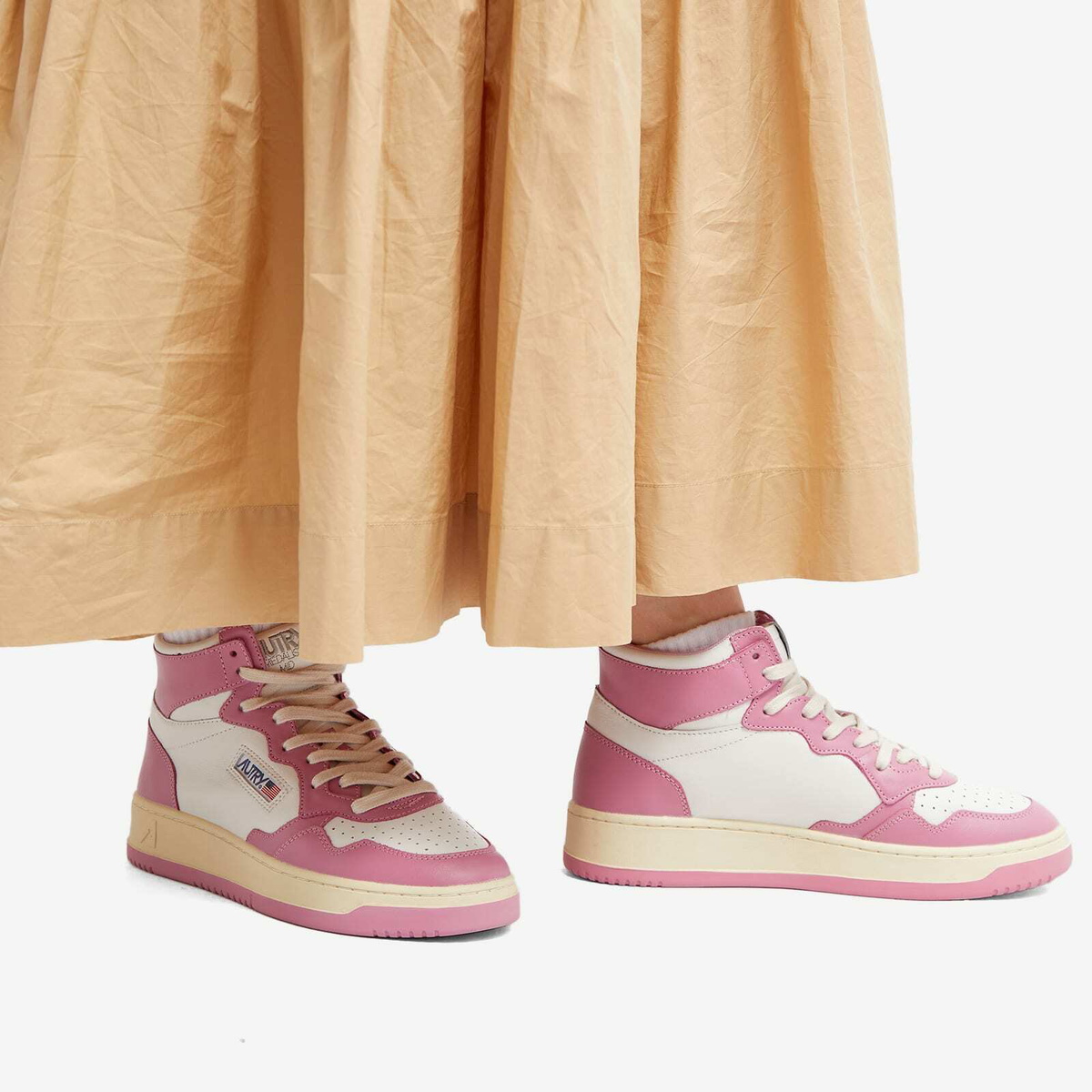 Autry - Woman - Pink - Sneaker