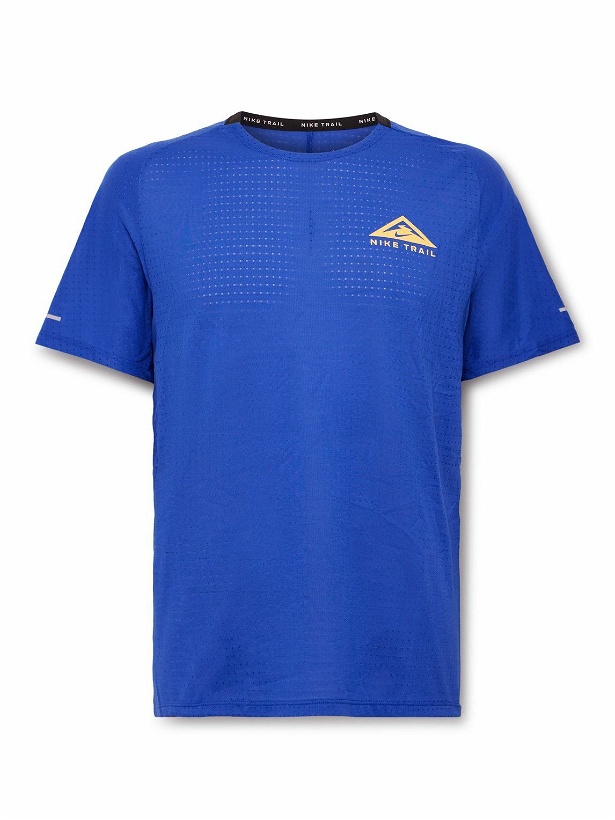 Photo: Nike Running - Trail Solar Chase Dri-FIT Mesh T-Shirt - Blue