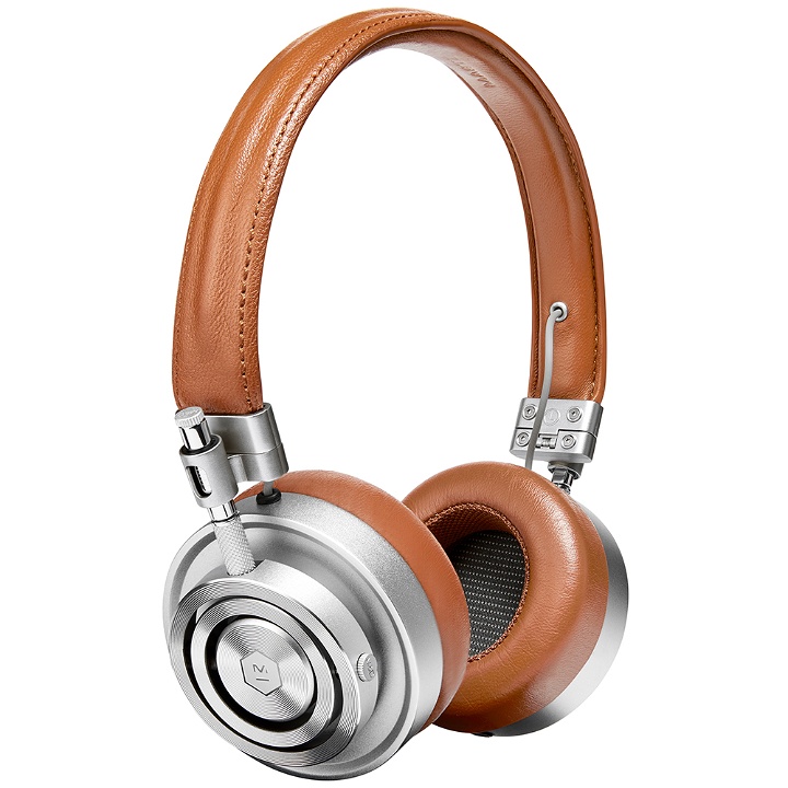 Photo: Master & Dynamic MH30 On-Ear Headphones