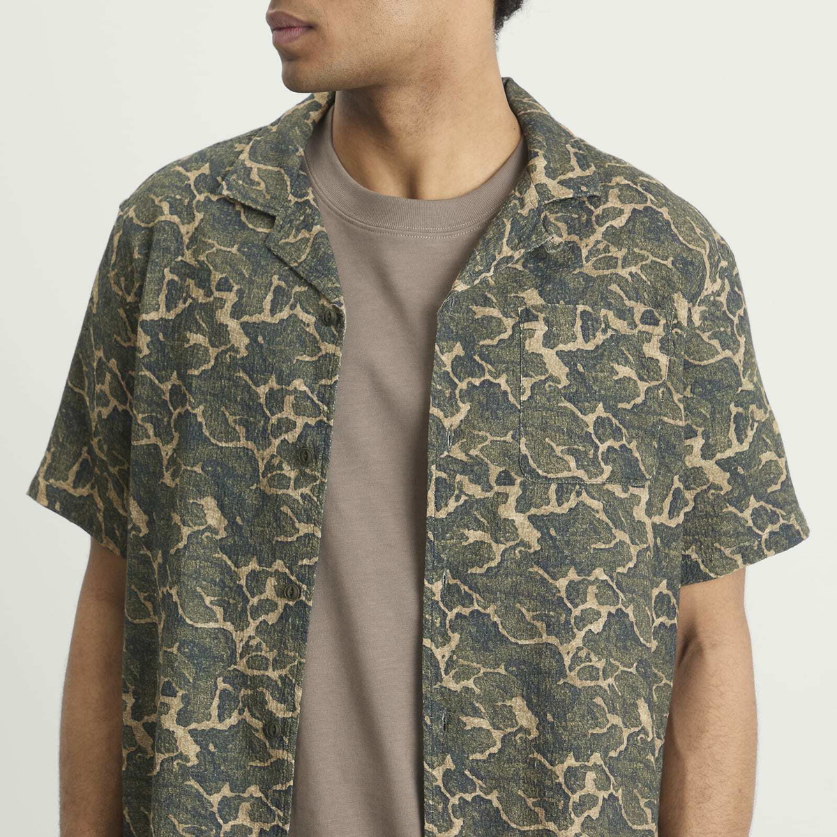 Kestin Men's Landscape Print Crammond Shirt in Olive