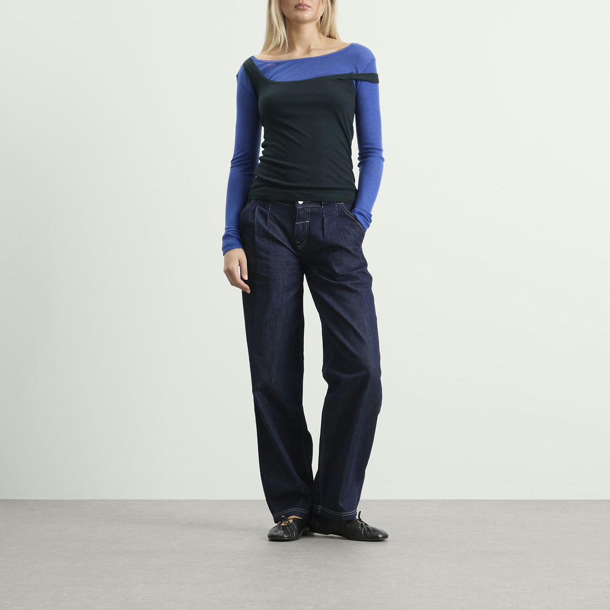 Peachy Den Women's Pamela Tuck Jeans in Raw Indigo