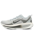 Nike Running Men's Nike Vomero 18 Sneaker in Wolf Grey/Anthracite/Pure Platinum