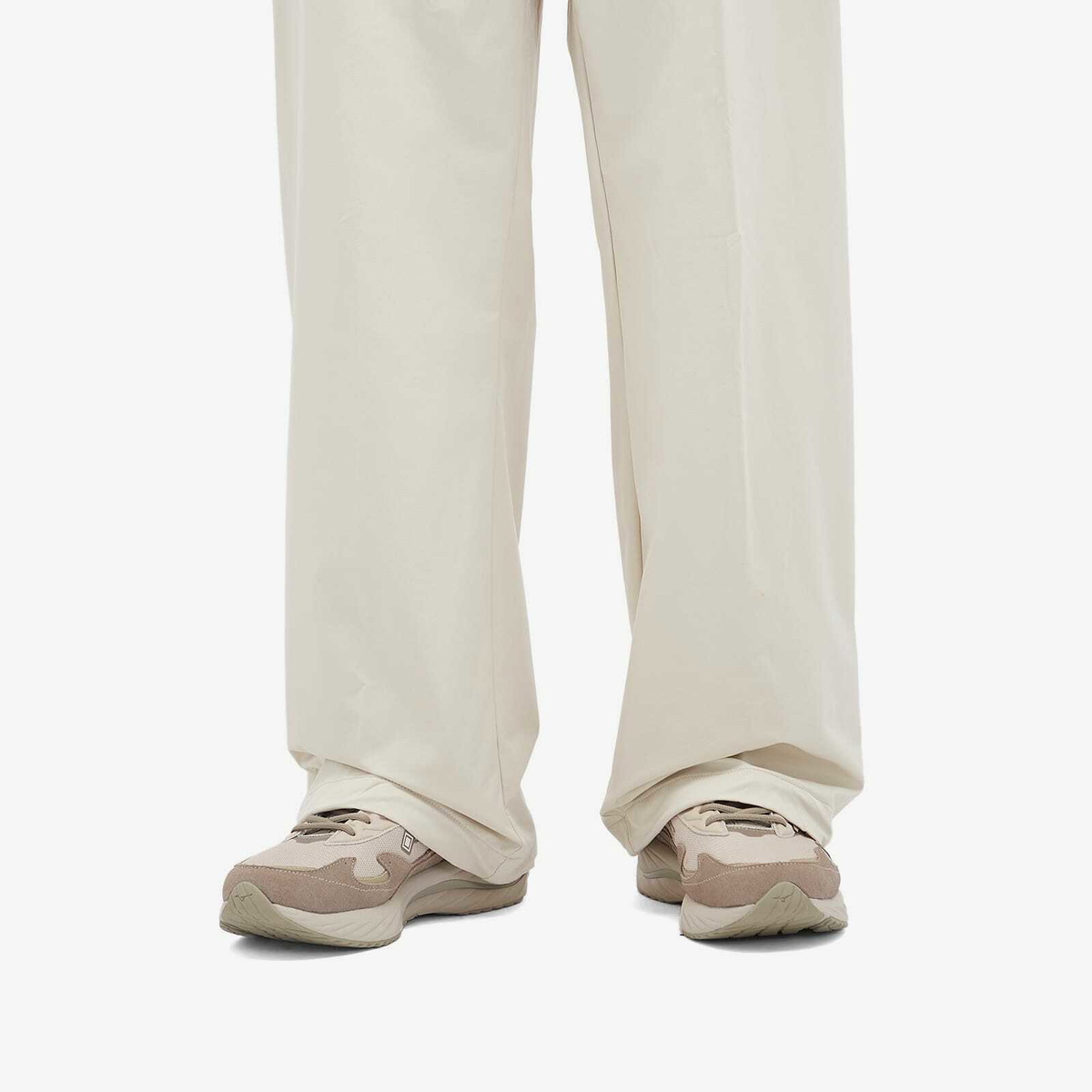 Mizuno Wave Rider Β GTX in Silver Cloud/Vin Khaki/Ge Gold