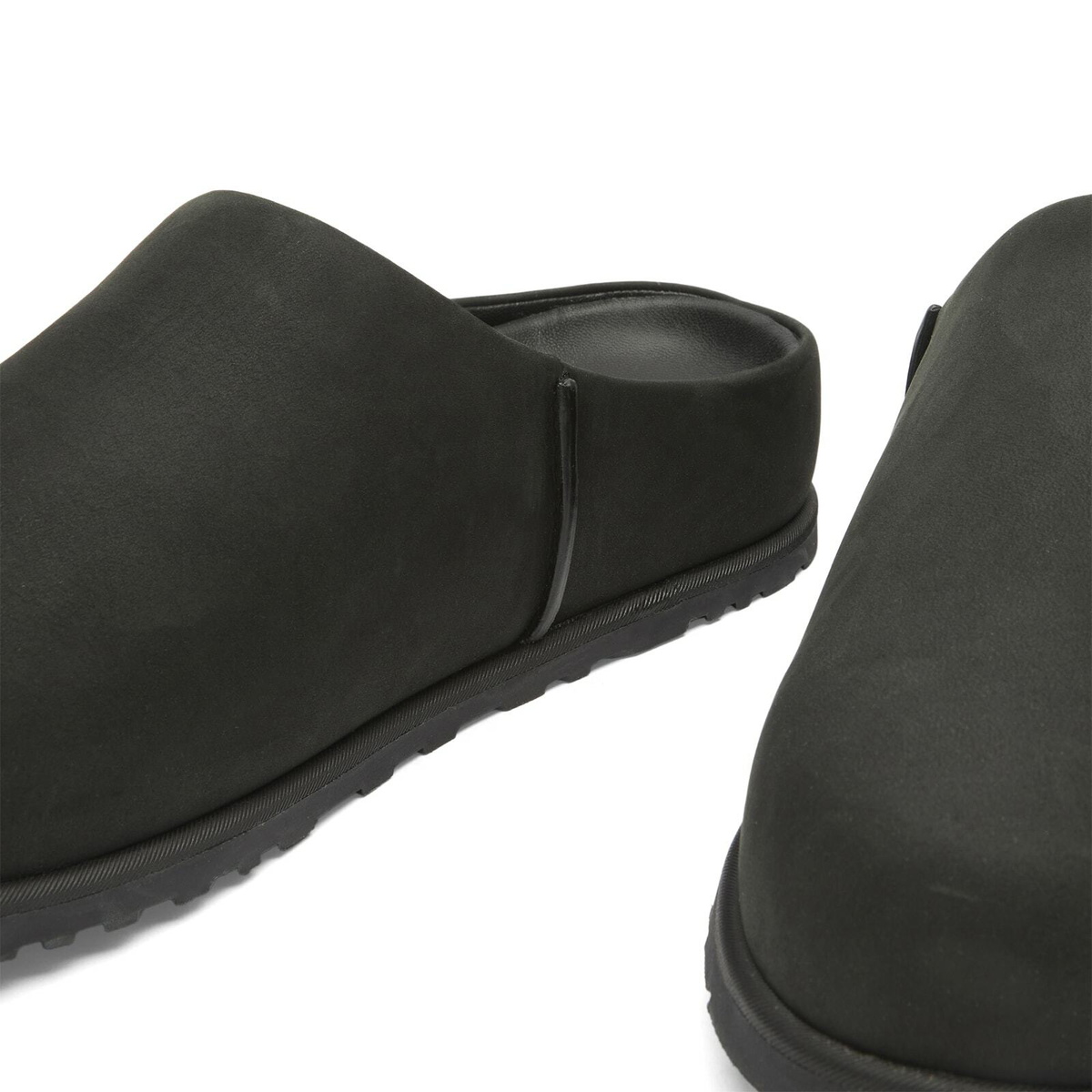 UGG Men's Otzo Clog in Black