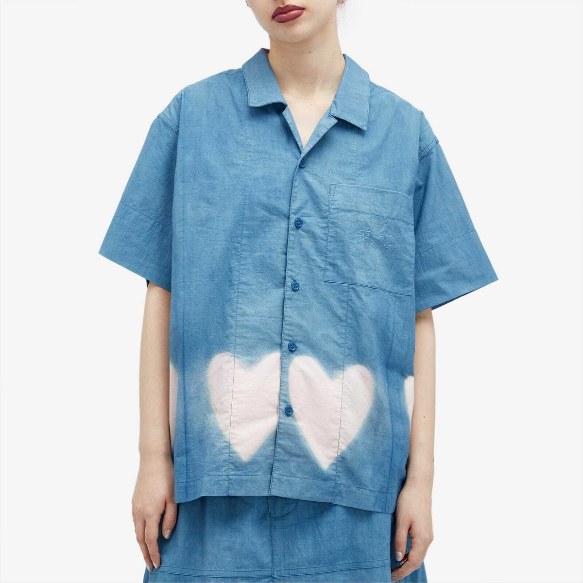 Story mfg. Women's Greetings Shirt in Heart Clamp
