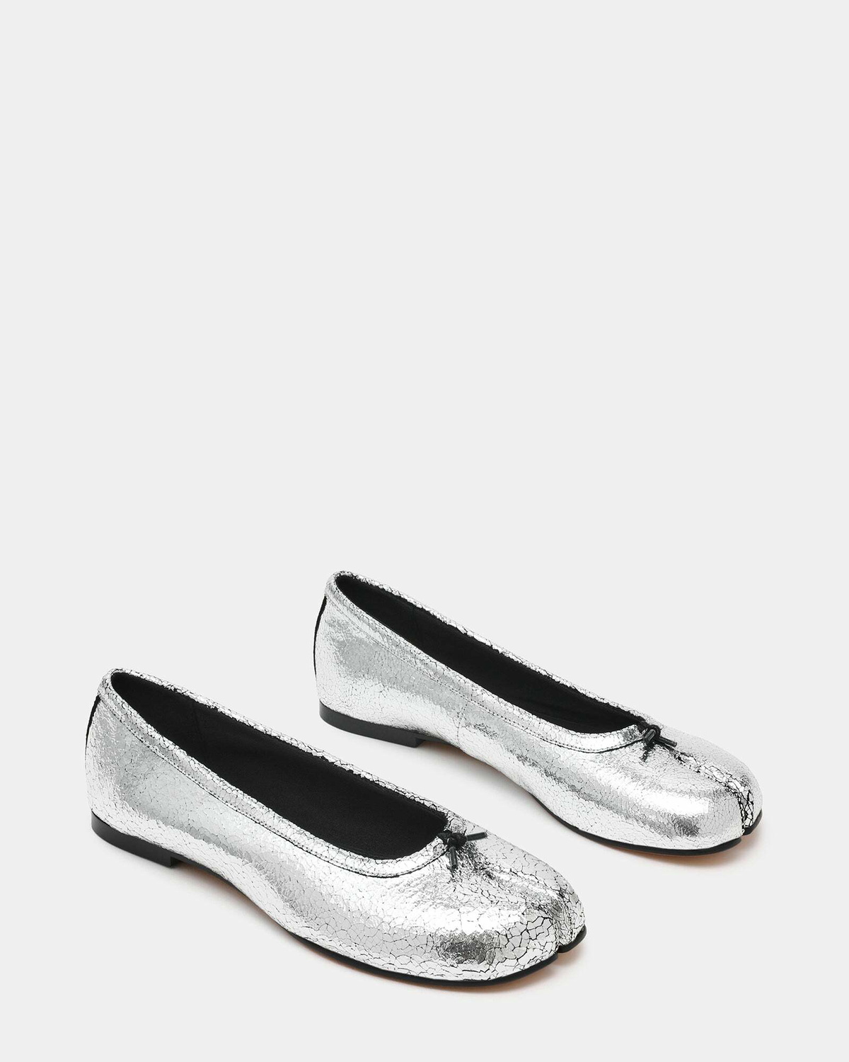 Steve Madden Calico Flats in Silver