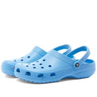Crocs Classic Clog in Oxygen