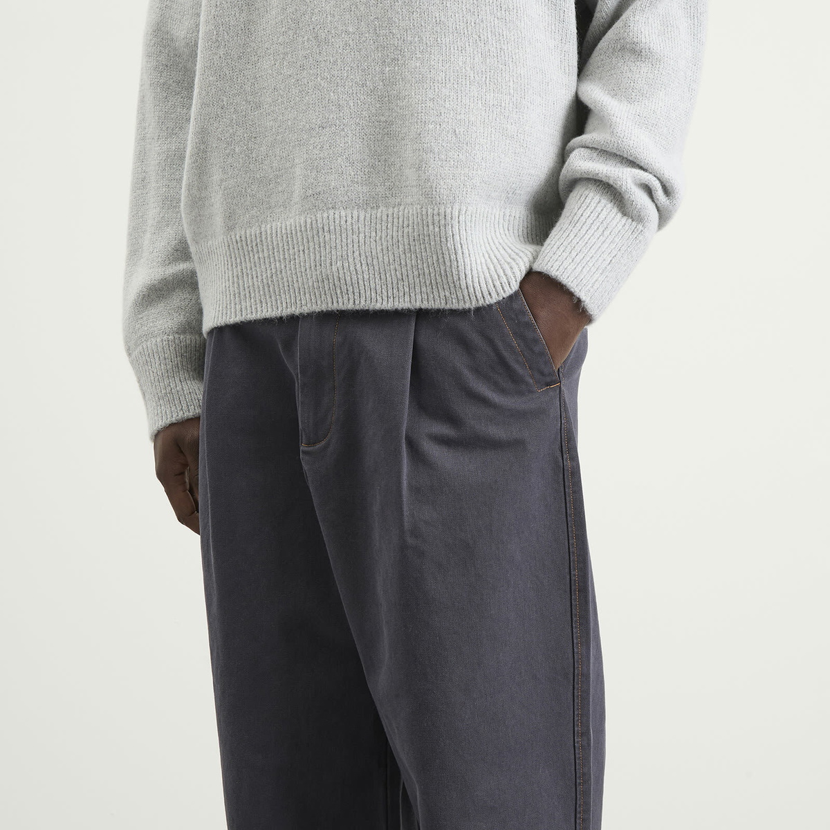 Bound Men's Heavy Canvas Workwear Trousers in Navy