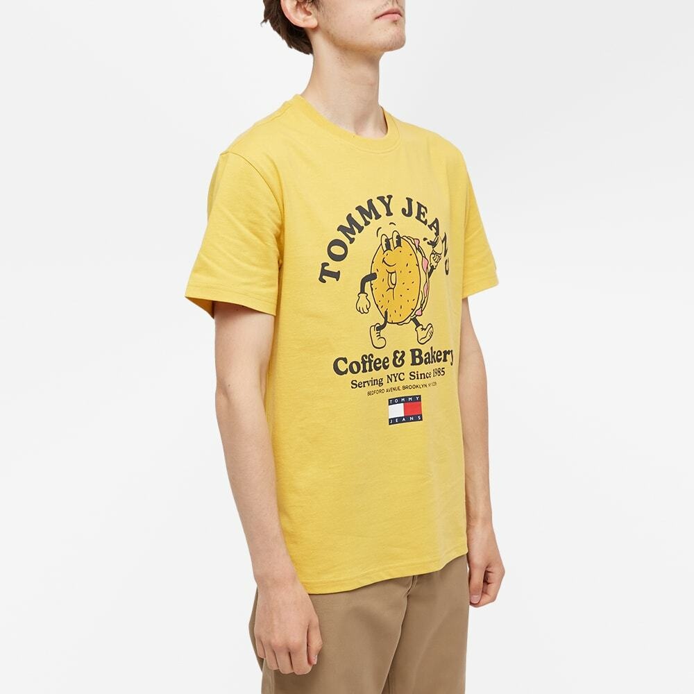 Tommy Jeans Men's Tommy Bagels T-Shirt in Gold Tommy Jeans