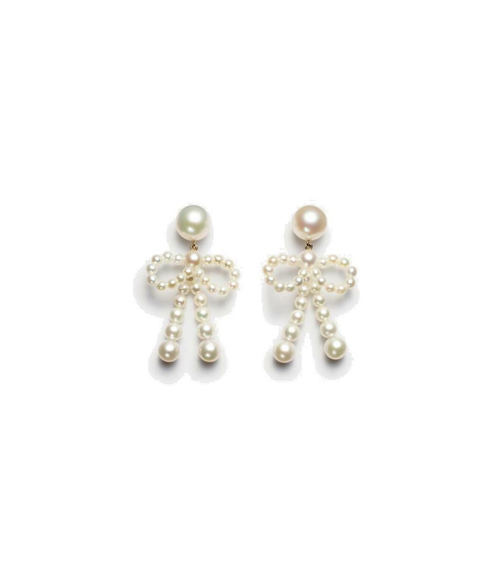 Photo: Sophie Bille Brahe Bow 14kt gold drop earrings with freshwater pearls