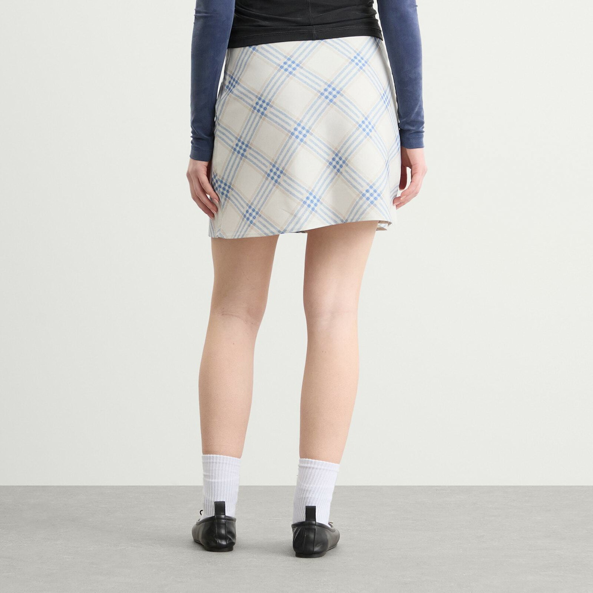 Kijun Women's Essential Check Mini Skirt in Blue