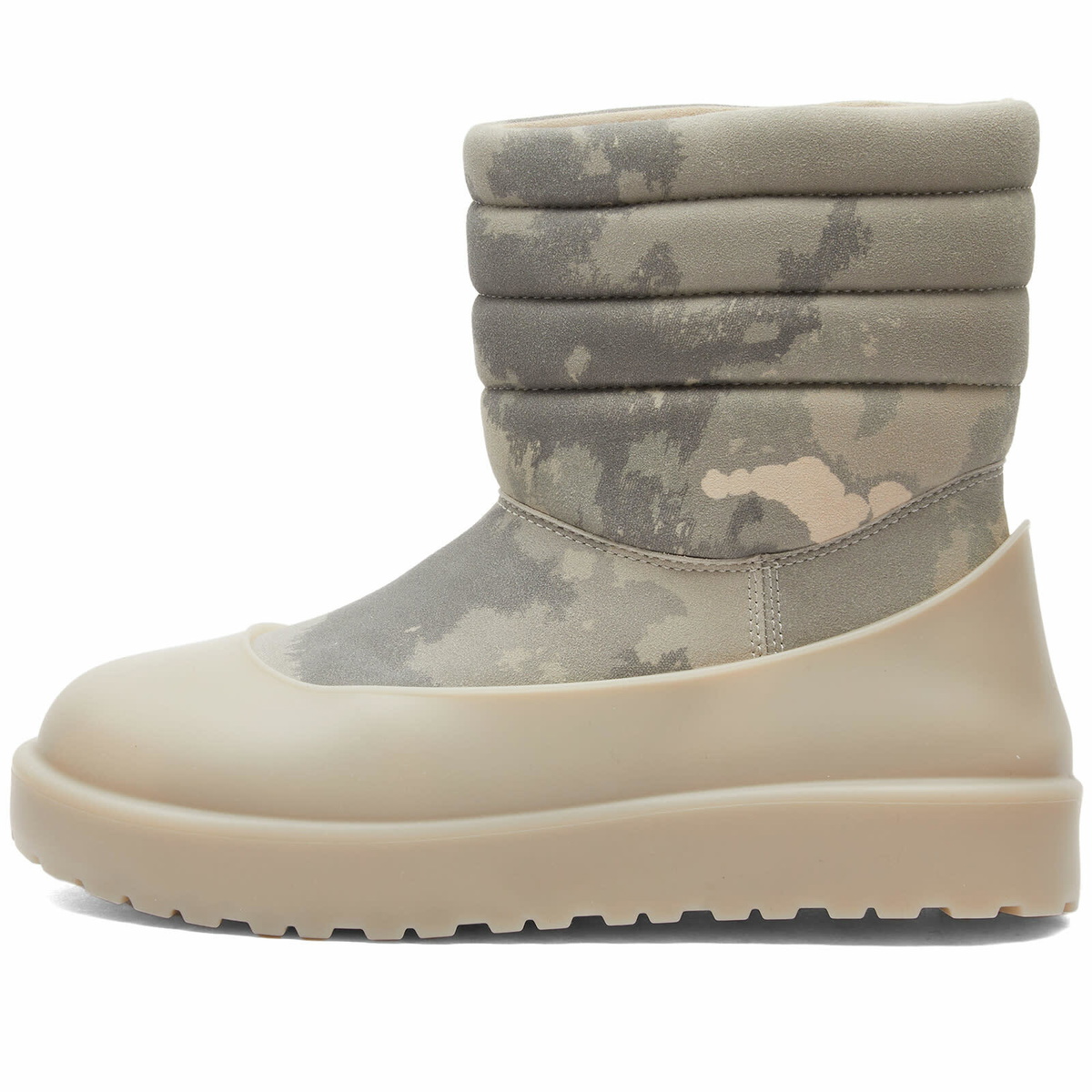 UGG Women's x Stampd Classic Pull-on Boot in Camo