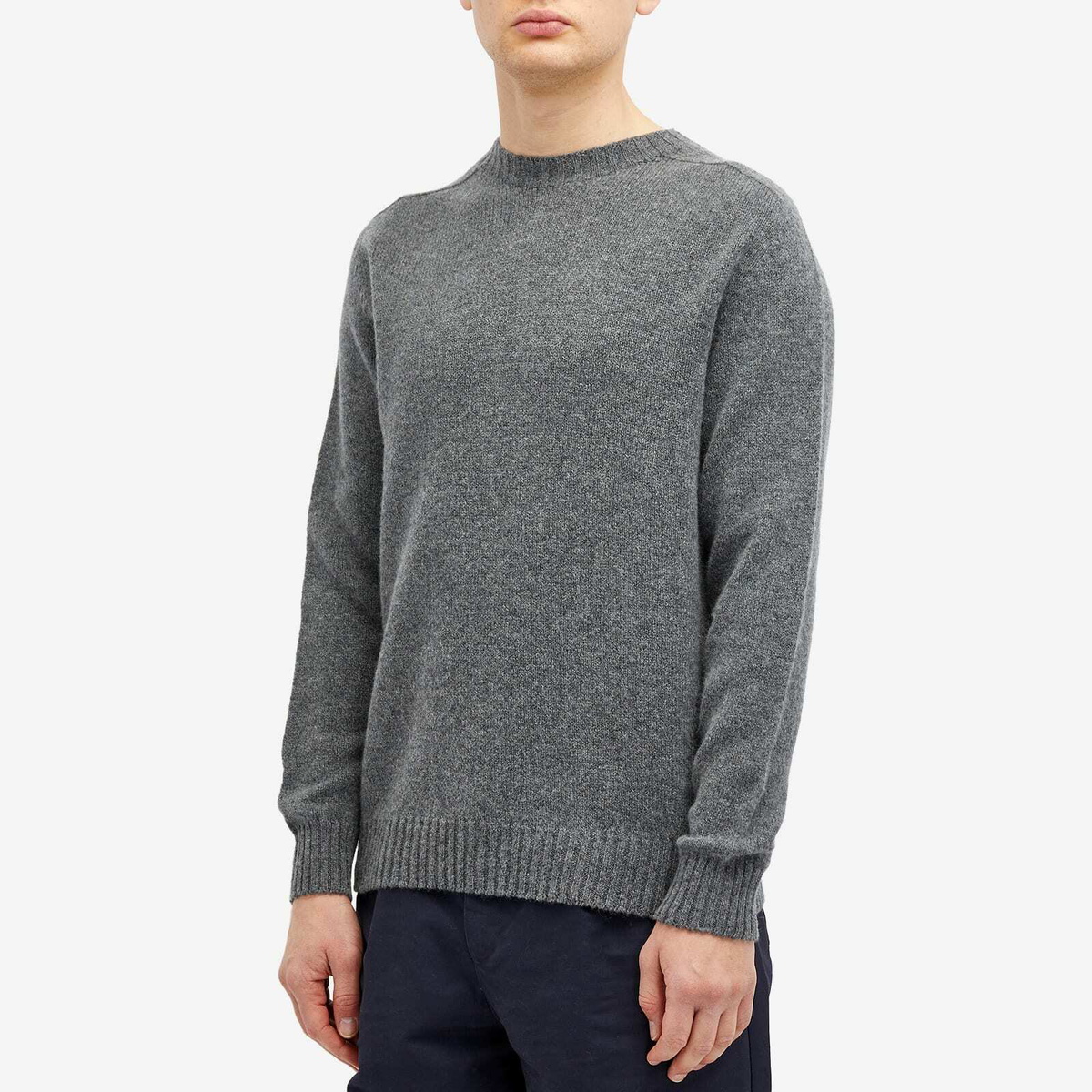 Country Of Origin Men's Geelong Seamless Knit Jumper in Grey