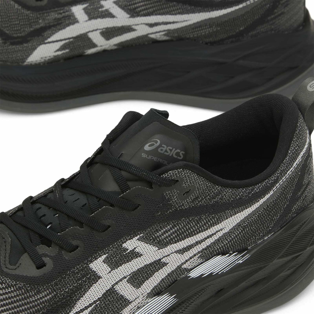 Asics Running Asics Superblast 2 Sneaker in Black/White