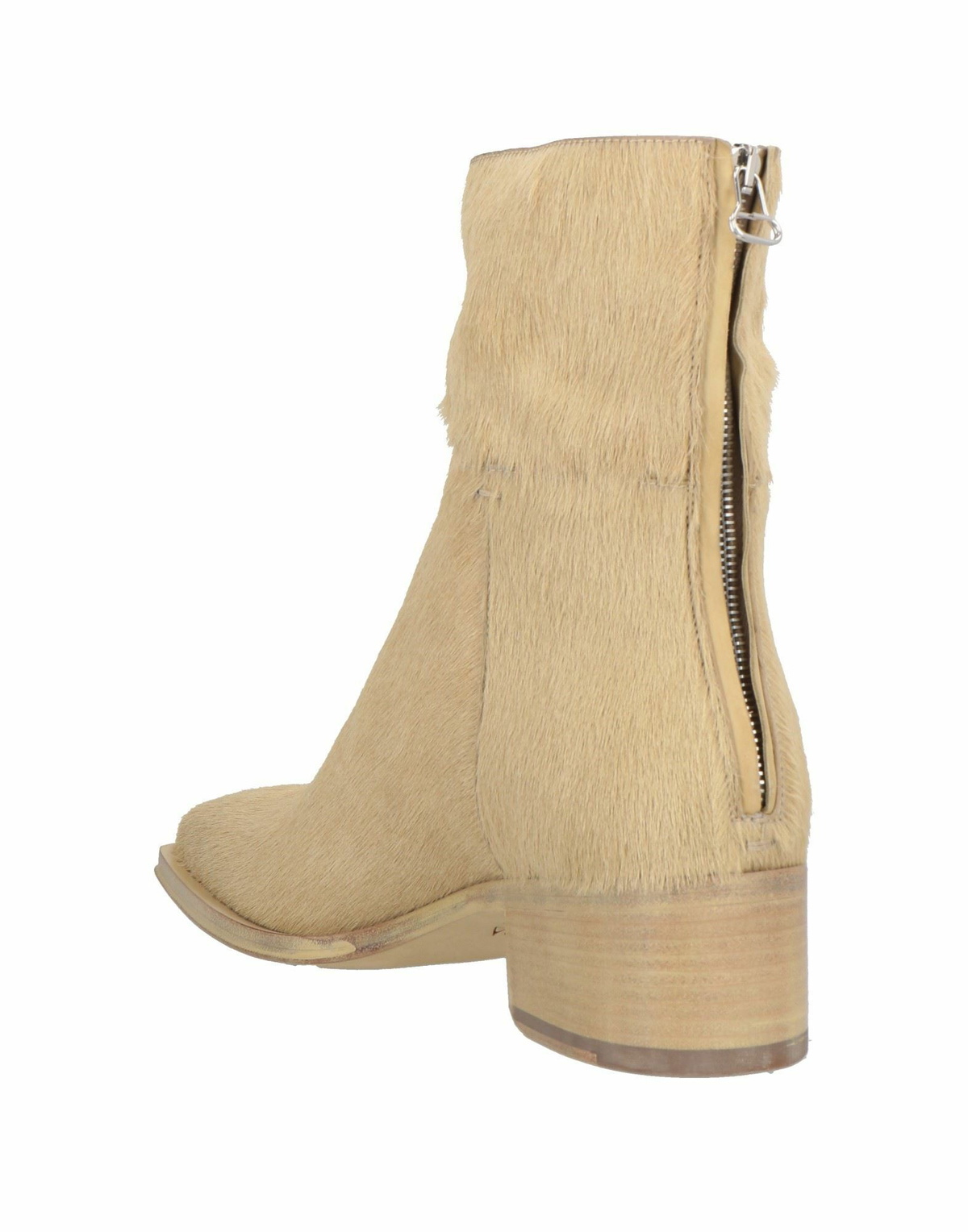 Quira Womens Ankle boots in Beige
