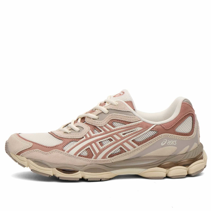 Photo: Asics GEL-NYC Sneaker in Cream/Umeboshi
