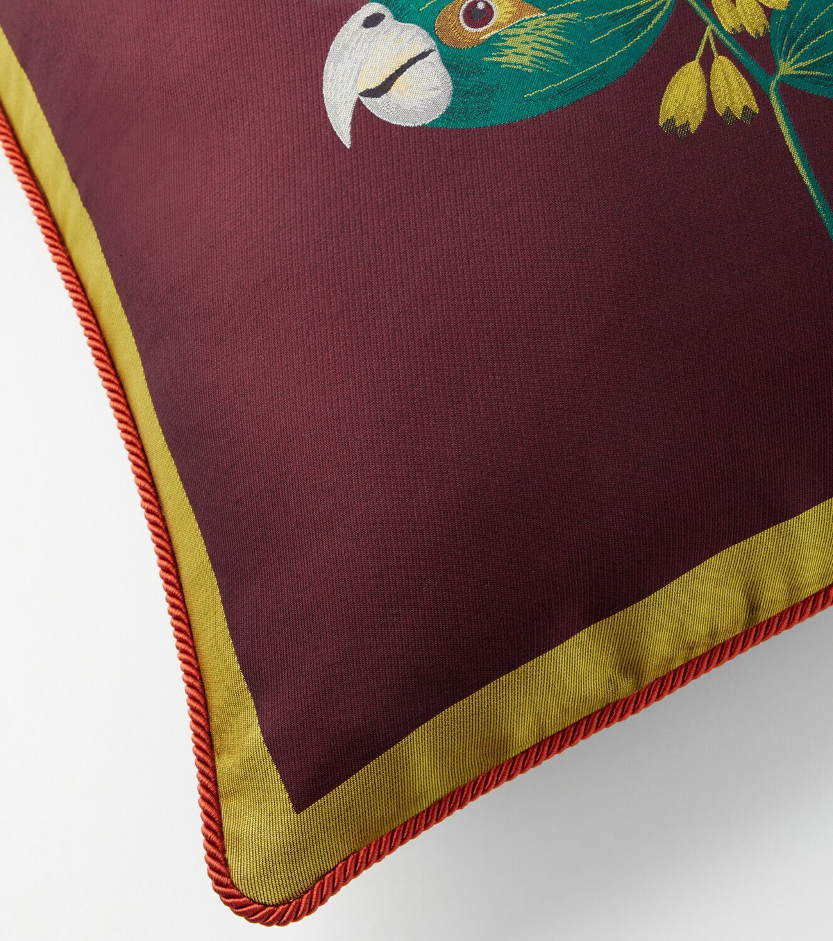 La DoubleJ Parrotstem cushion