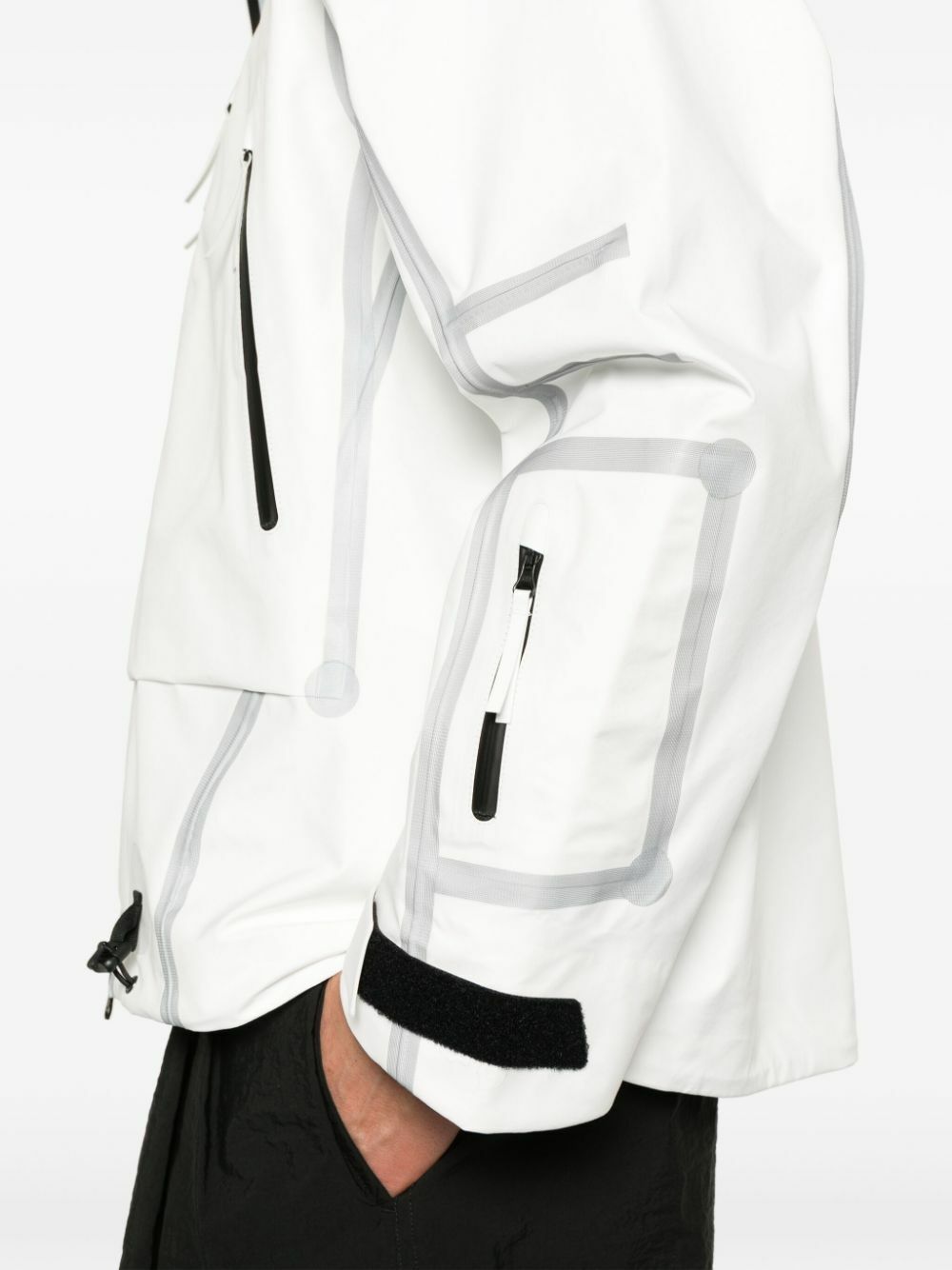 66 North Aegissida Shell Jacket 66° North