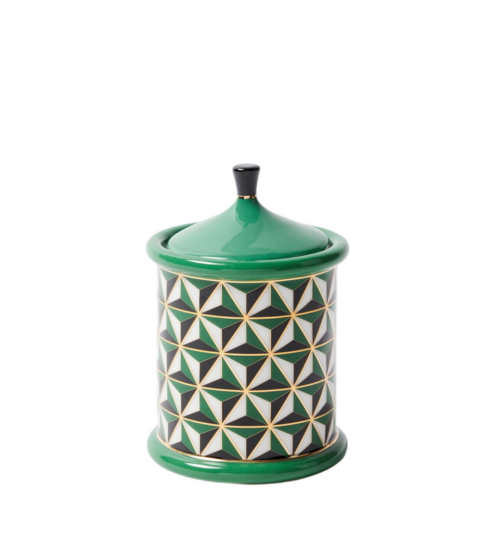 Photo: Jonathan Adler Versailles porcelain container