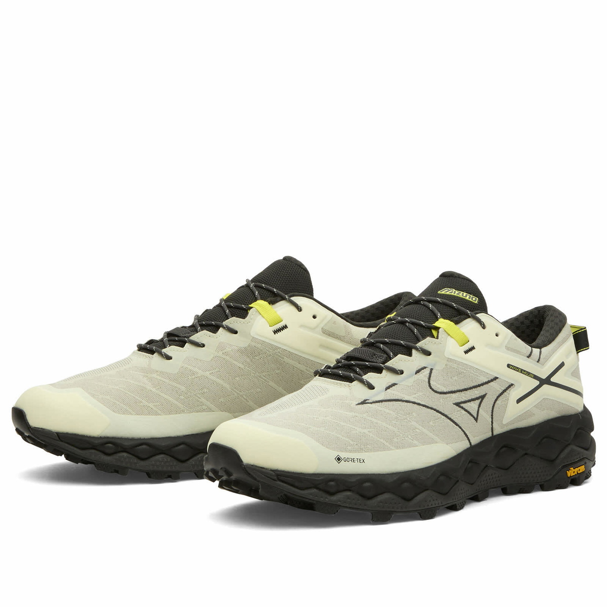 Mizuno Men's Wave Mujin Ls Gtx Sneaker in Silver Birch/Black/Sylvan Green