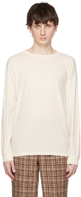 Photo: AURALEE Off-White Hard Twist Long Sleeve T-Shirt