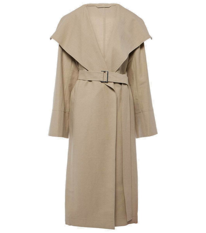 Photo: Toteme Signature linen-blend trench coat