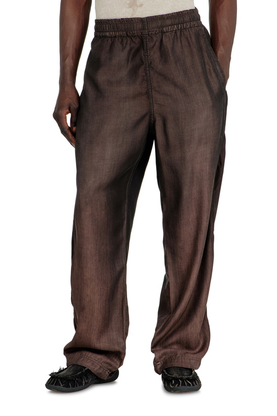 Photo: Diesel Relaxed Jeans - D-Roder - Jeans - Unisex - Brown