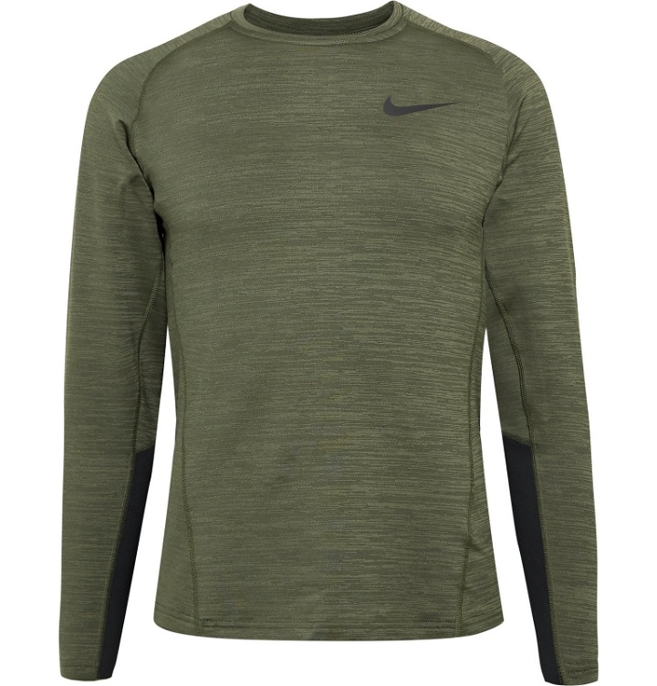 Photo: Nike Training - Therma Dri-FIT T-Shirt - Green