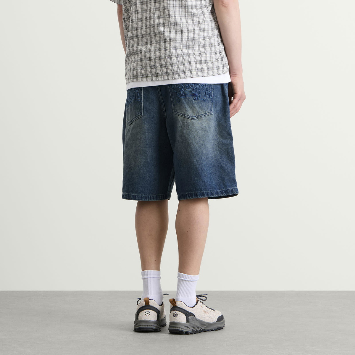 Butter Goods Men's Drummer Baggy Denim Shorts in Stone Wash Blue