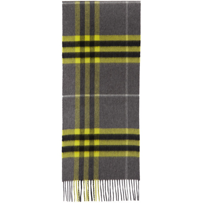 Photo: Burberry Grey and Yellow Cashmere Classic Check Scarf