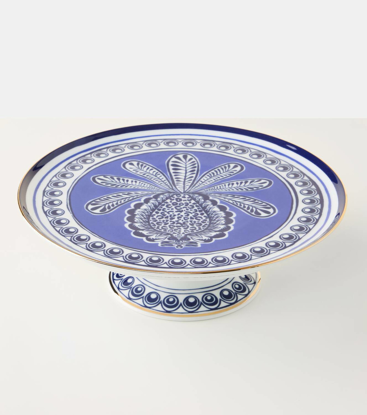 La DoubleJ Big Pineapple porcelain cake stand