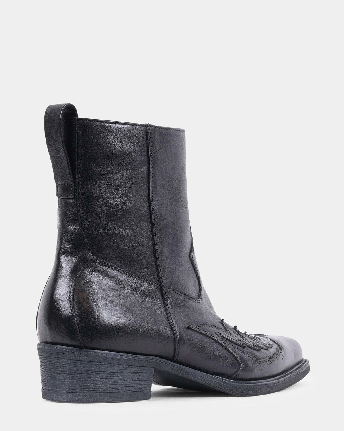 Steve Madden Santanaa Boots in Black
