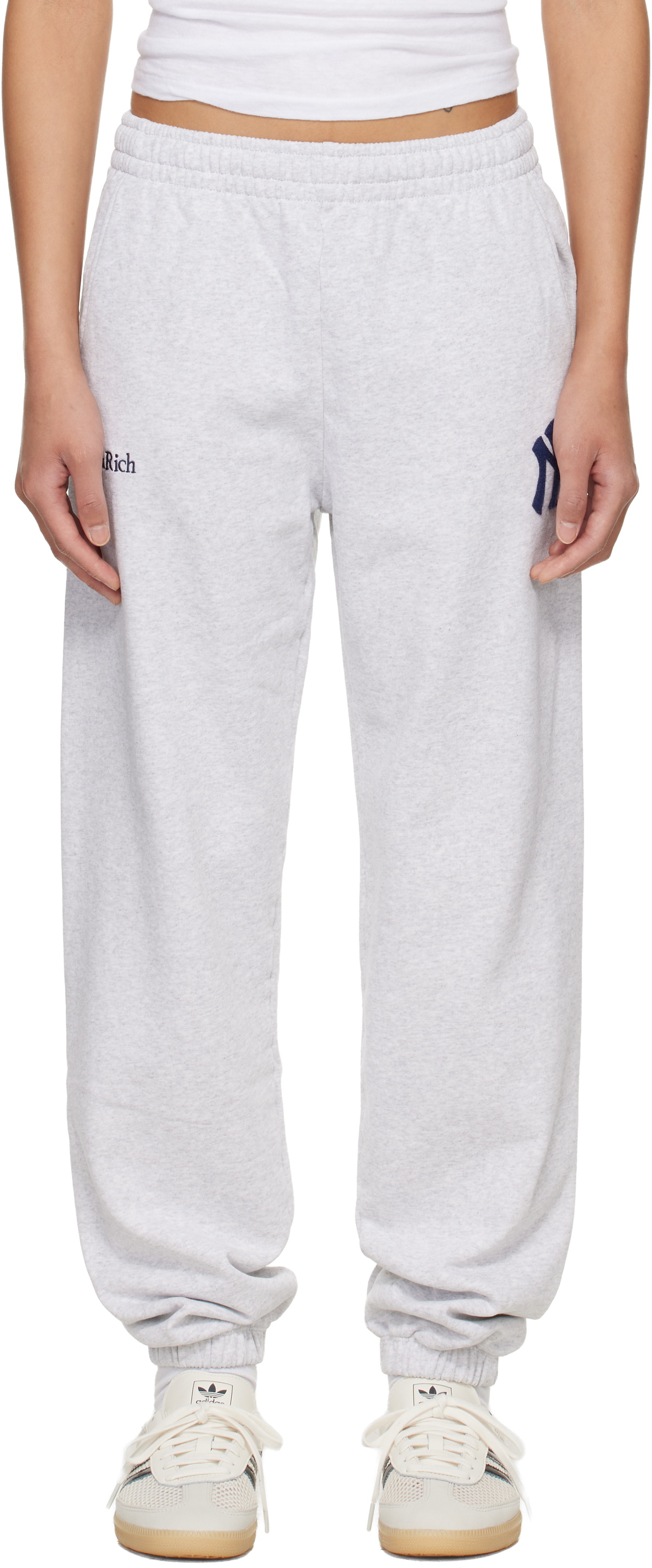 Sporty & Rich Gray Heritage Yankees Serif Sweatpants