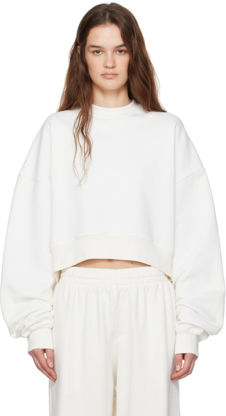 Photo: WARDROBE.NYC Off-White Hailey Bieber Edition HB Track Sweatshirt
