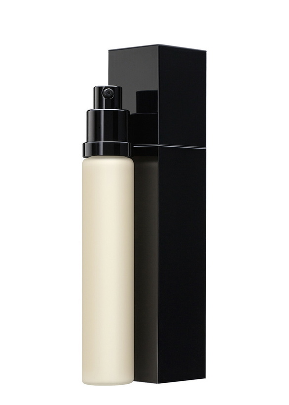 Photo: Serge Lutens Spectral Fluid Foundation - 00 Blanc