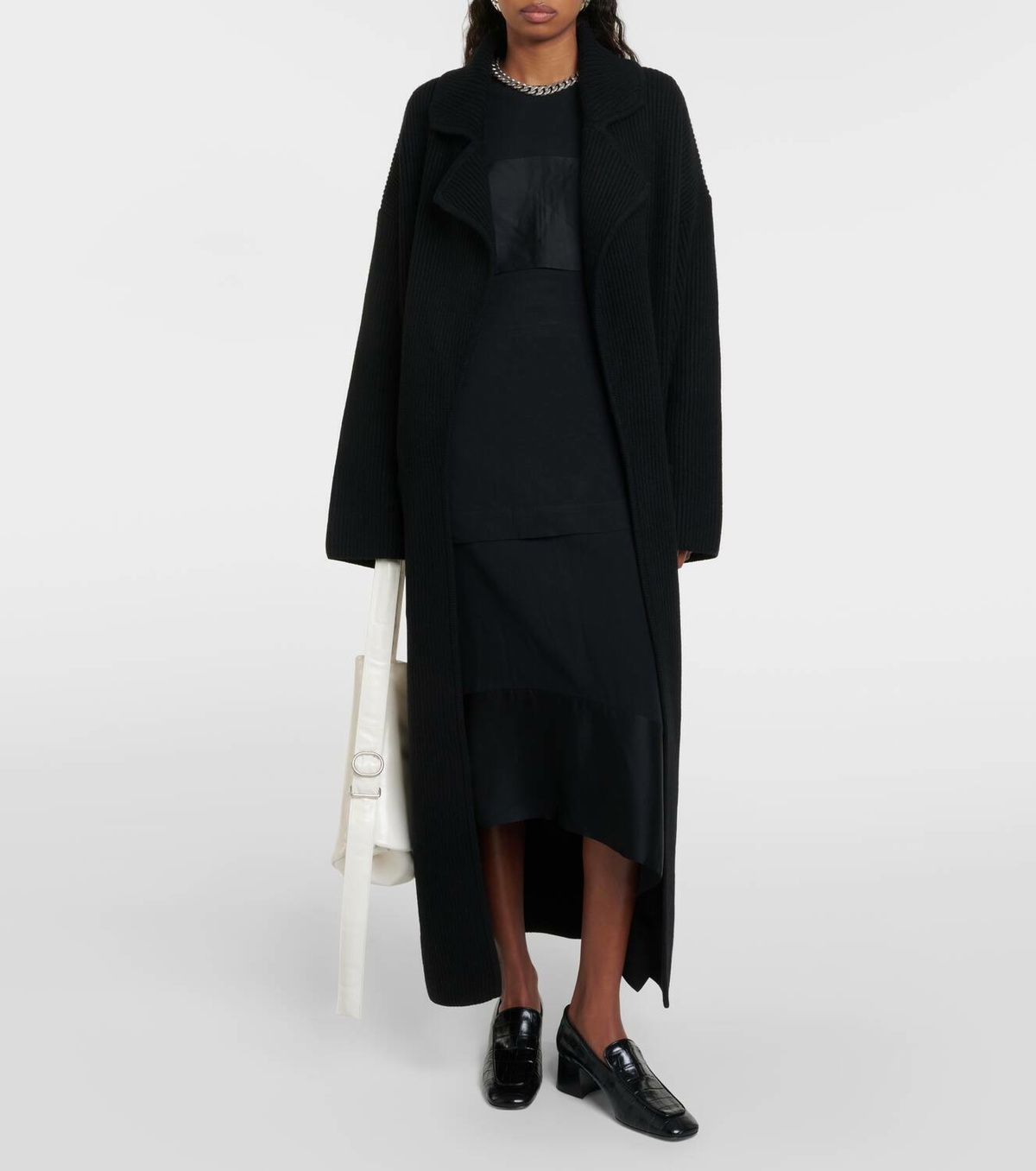 【関税込み】TOTEME ベージュ Elastic Back ローファー TOTEME】ベージュ Elastic Back ローファー