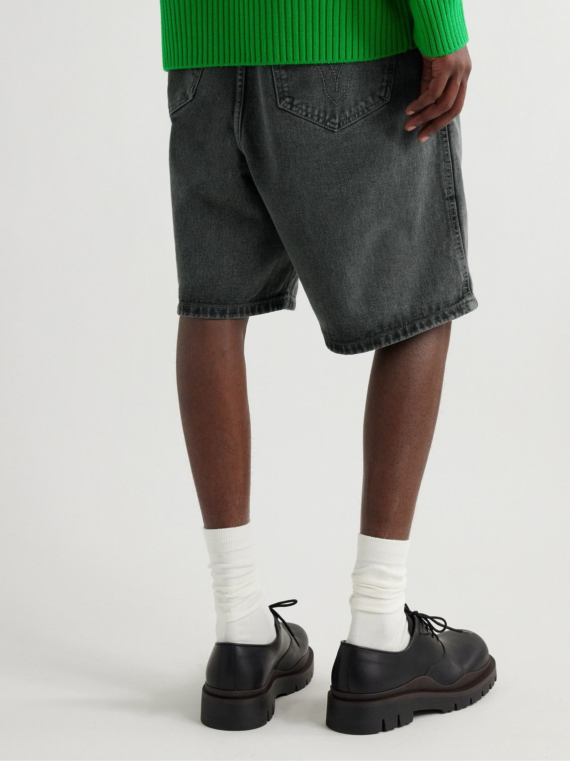 AMI Paris: Black Elasticized Waistband Leather Shorts