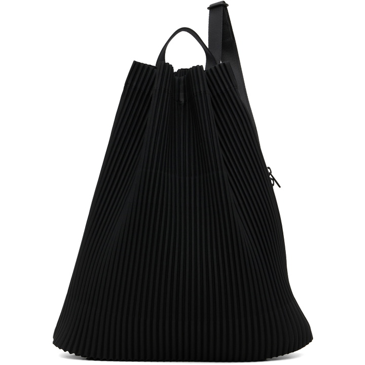 Photo: HOMME PLISSÉ ISSEY MIYAKE Black Drawstring Pleats Bag
