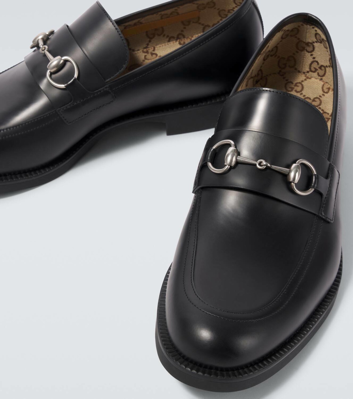 靴 GUCCI Horsebit Leather Loafers Gucci Horsebit leather loafers Gucci