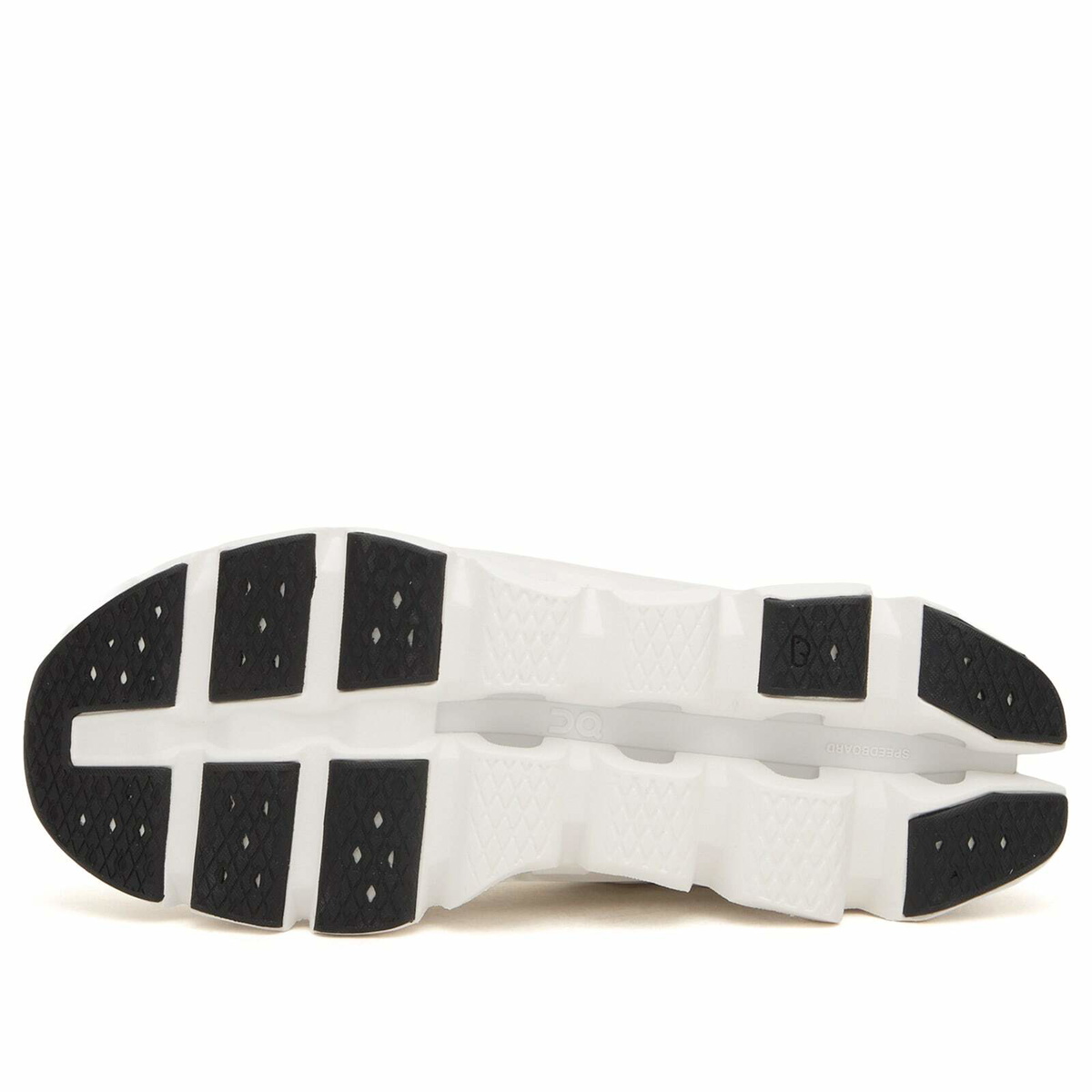 ON Men's Cloudswift Amp Sneaker in White/White