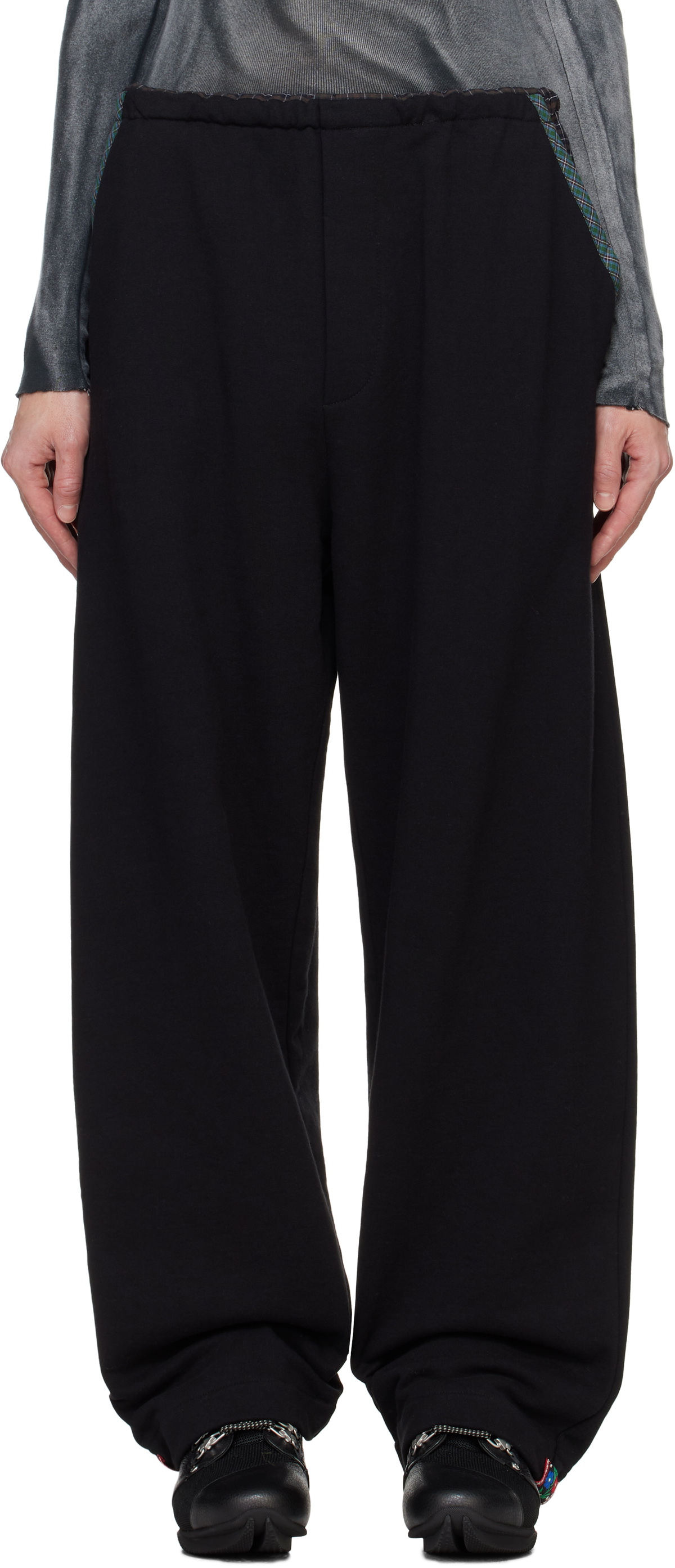 SC103 SSENSE Exclusive Black Leap Sweatpants