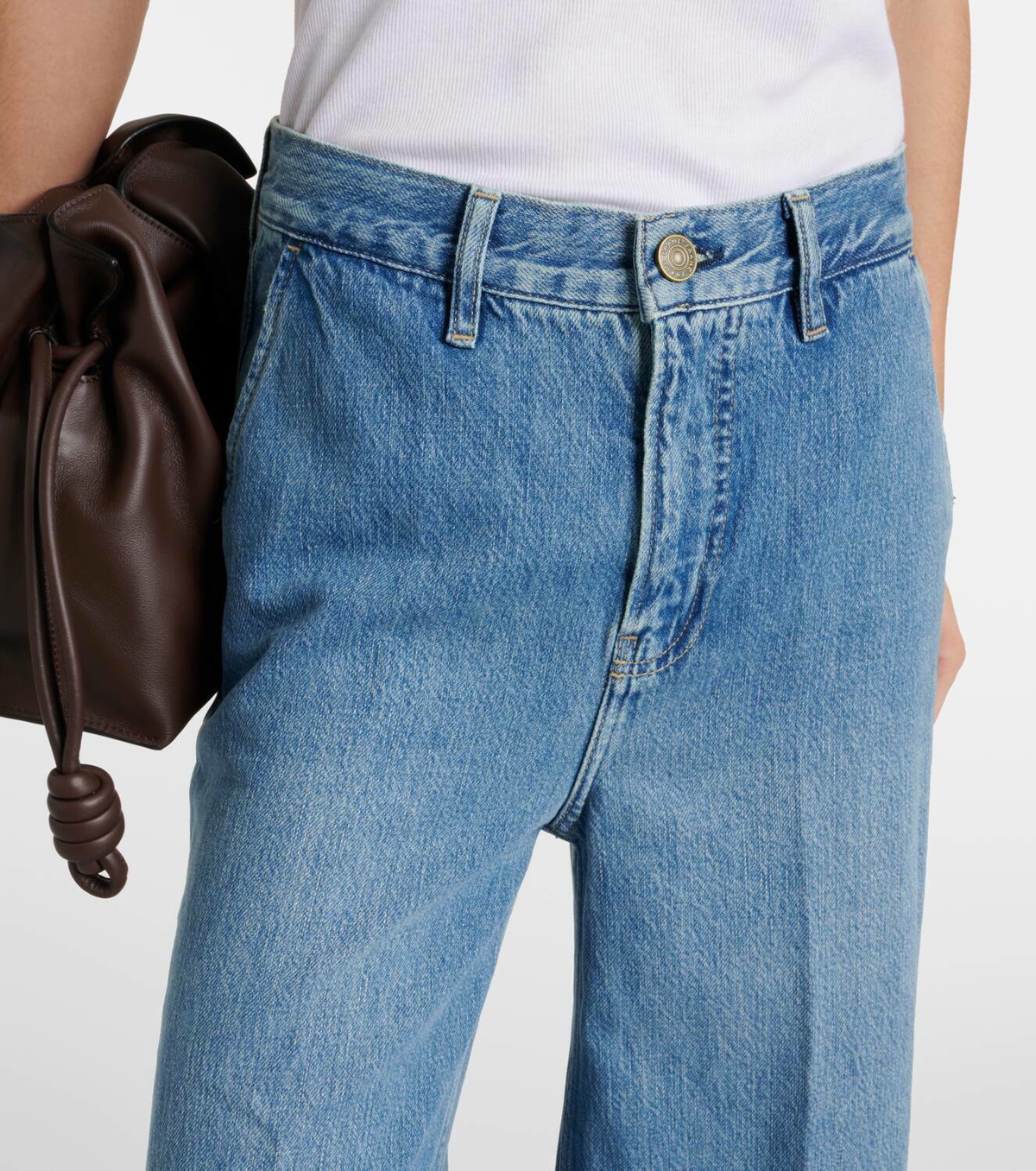 Frame Extra Wide Leg high-rise jeans