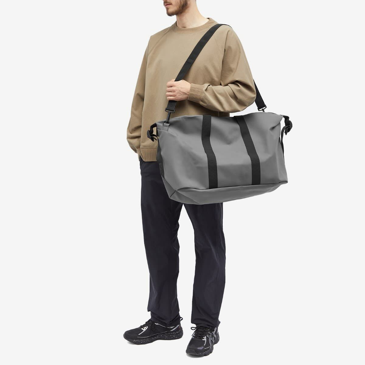 Rains weekend bag discount charcoal