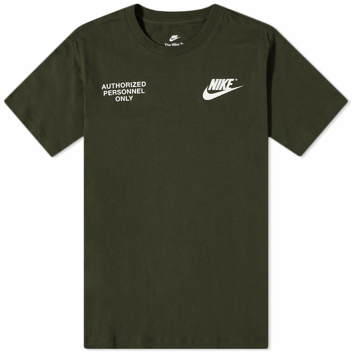 Photo: Nike Men's Authorised T-Shirt in Sequoia