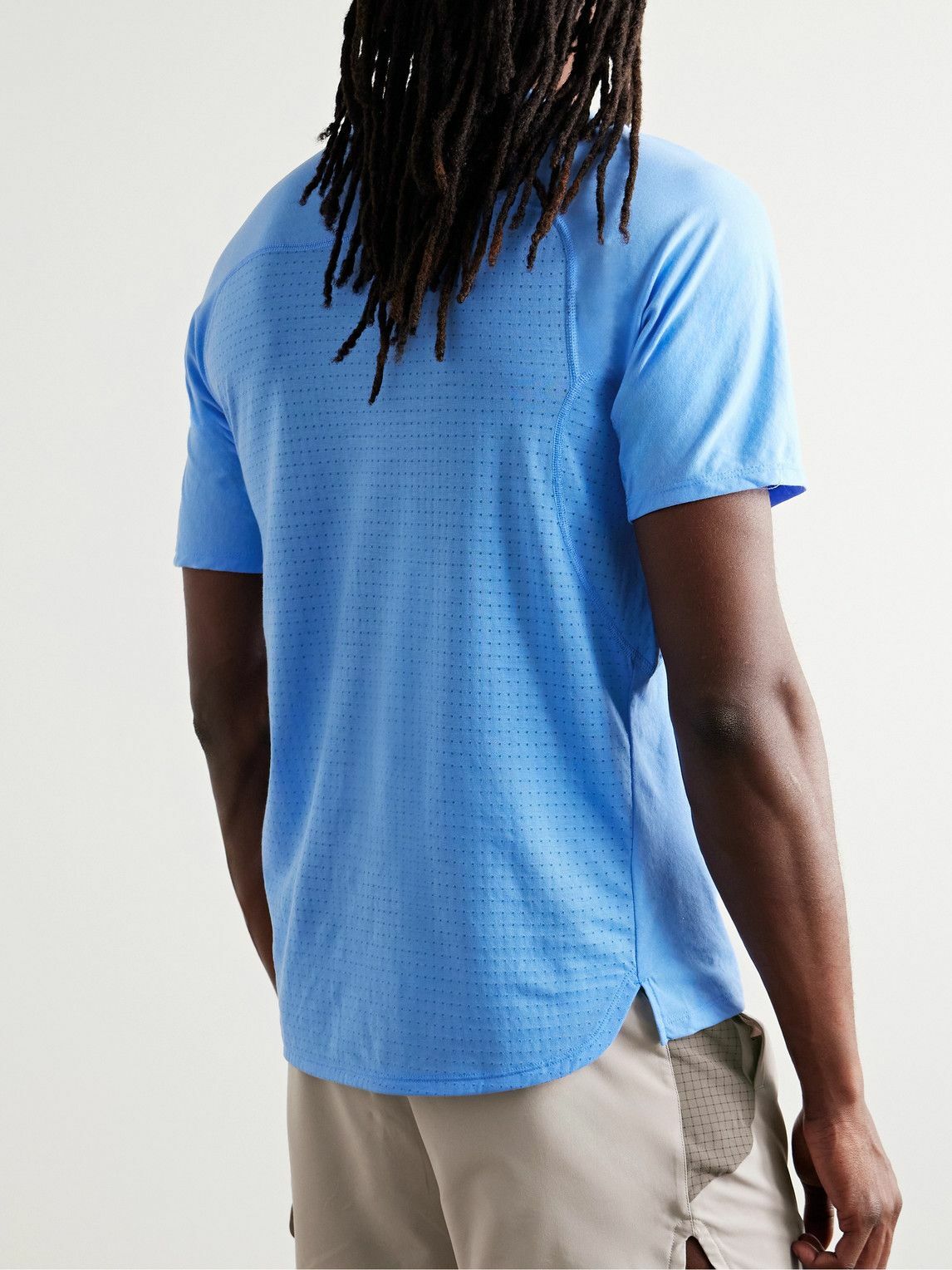 NIKE RUNNING - Trail Solar Chase Mesh-Panelled Dri-FIT ADV T-Shirt - Blue