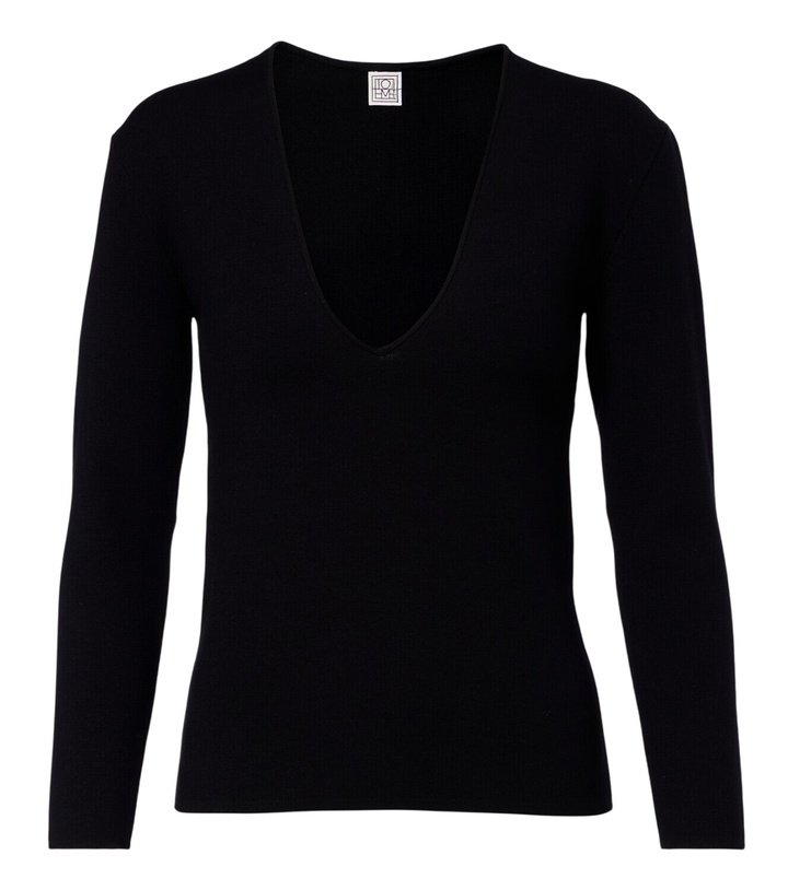 Photo: Toteme Knitted sweater